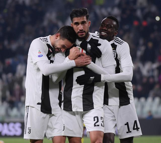 意甲媒体透露：米兰跟迈尼昂续约已达成口头协议，续约2年加一年选择权