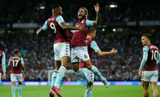 足球世界杯球场建设进入收尾阶段，安全标准升级