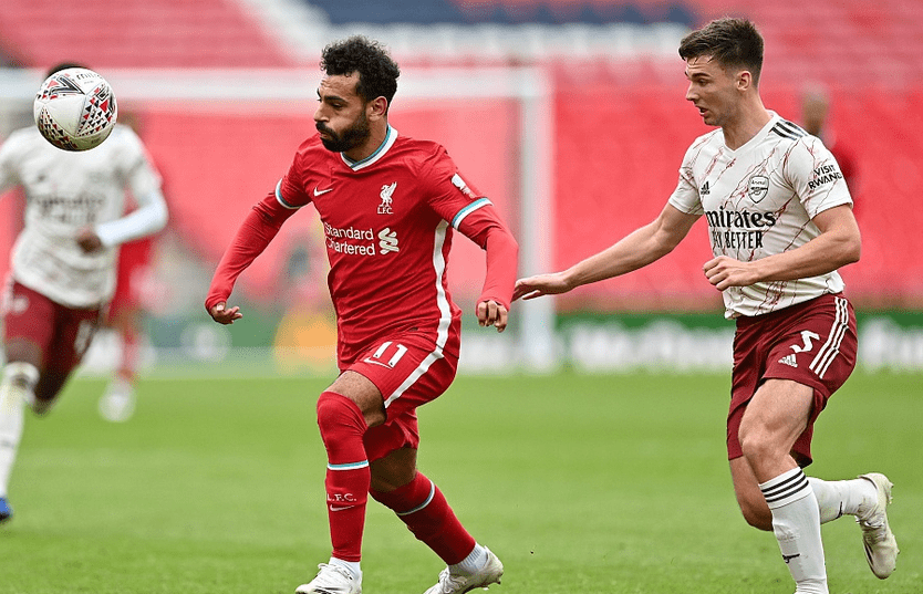 记者：西海岸外援戴维森返回巴西接受鼻梁手术，恢复期3个月